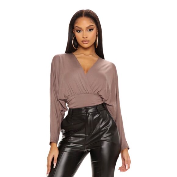 Fashion Nova NWT Meet Me There Surplice Top in Mocha sz XL - Picture 6 of 14